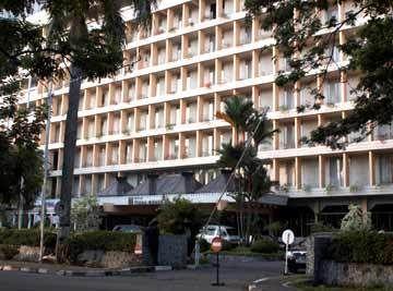 Hotel Tiara & Convention Center
